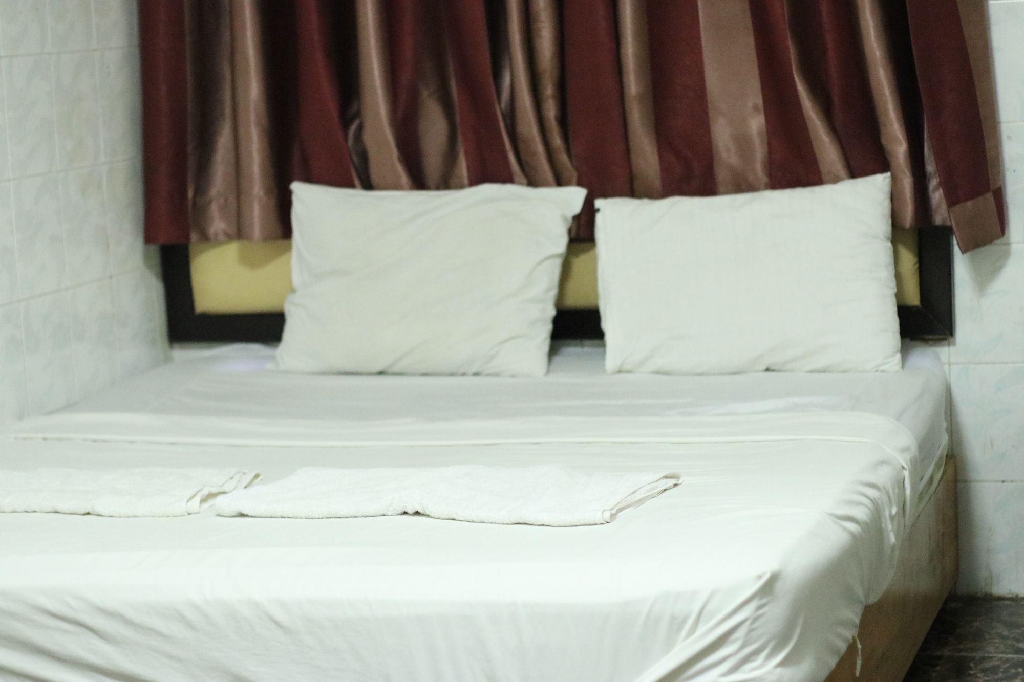 Golden Boat Guesthouse พนมเปญ ภายนอก รูปภาพ
